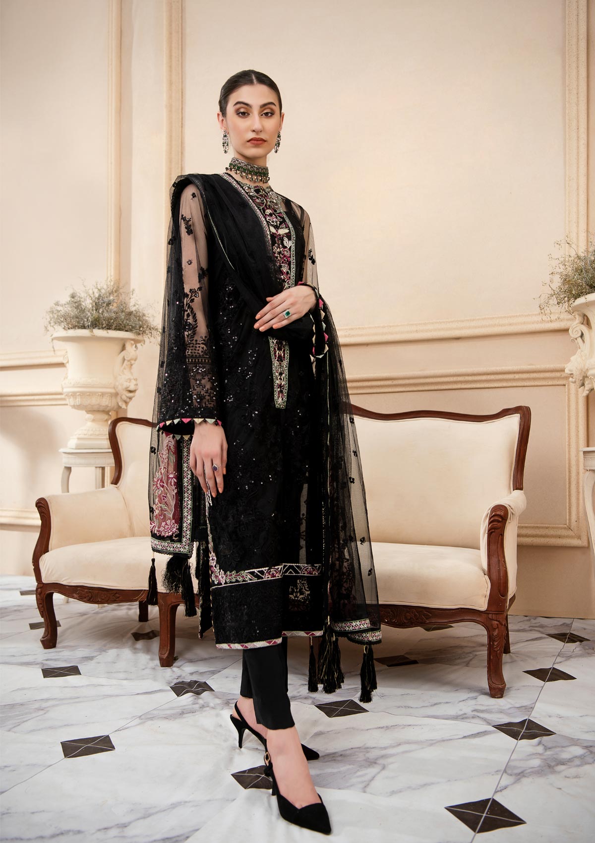 AIK-LUMIERE - LOOK 02 - Riwayat-e-khas