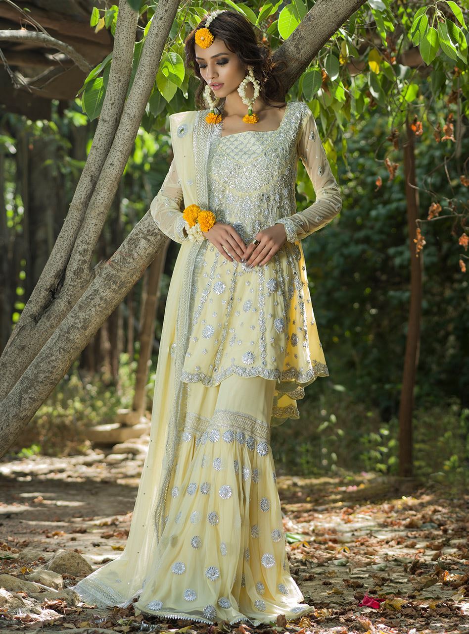 Zainab Chottani | Semi Formals | LEMON YELLOW