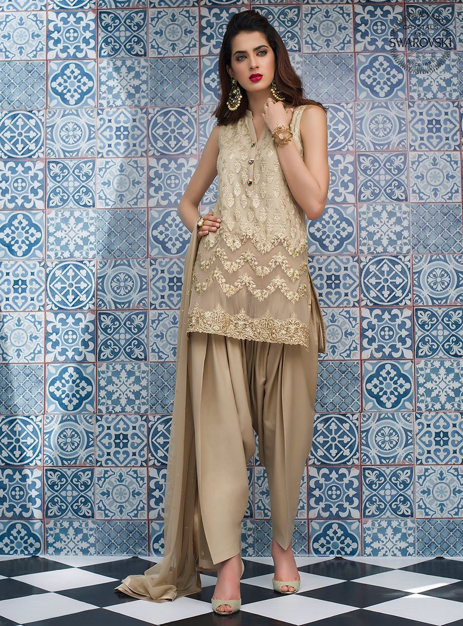 Zainab Chottani | Luxury Pret | GOLDEN BEIGE