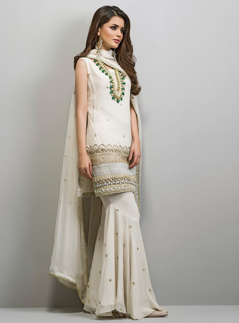 Zainab Chottani | Semi Formals | ANGELIC IVOIRE