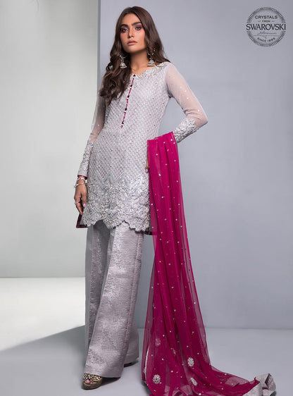 Zainab Chottani | Semi Formals | PLUM STREAK