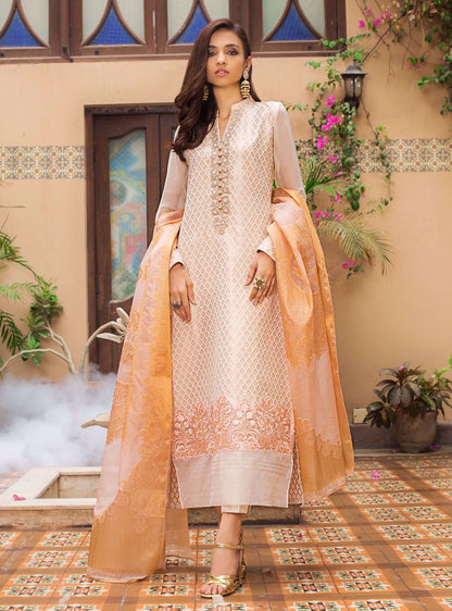 Zainab Chottani | Luxury Pret | PEARLY PEACH