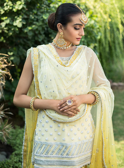 Zainab Chottani | Semi Formals | KIRAN