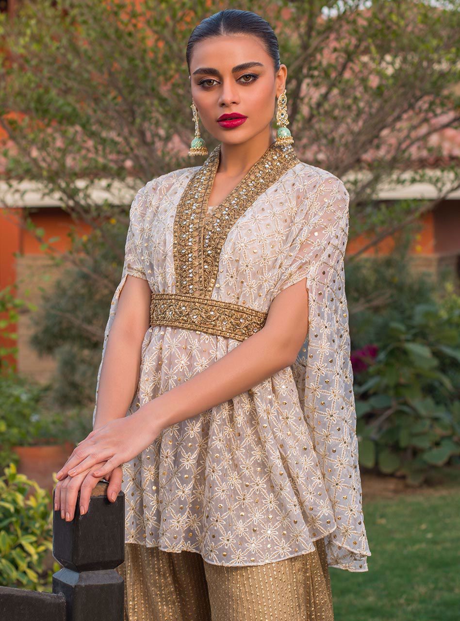 Zainab Chottani | Semi Formals | AMEERAH