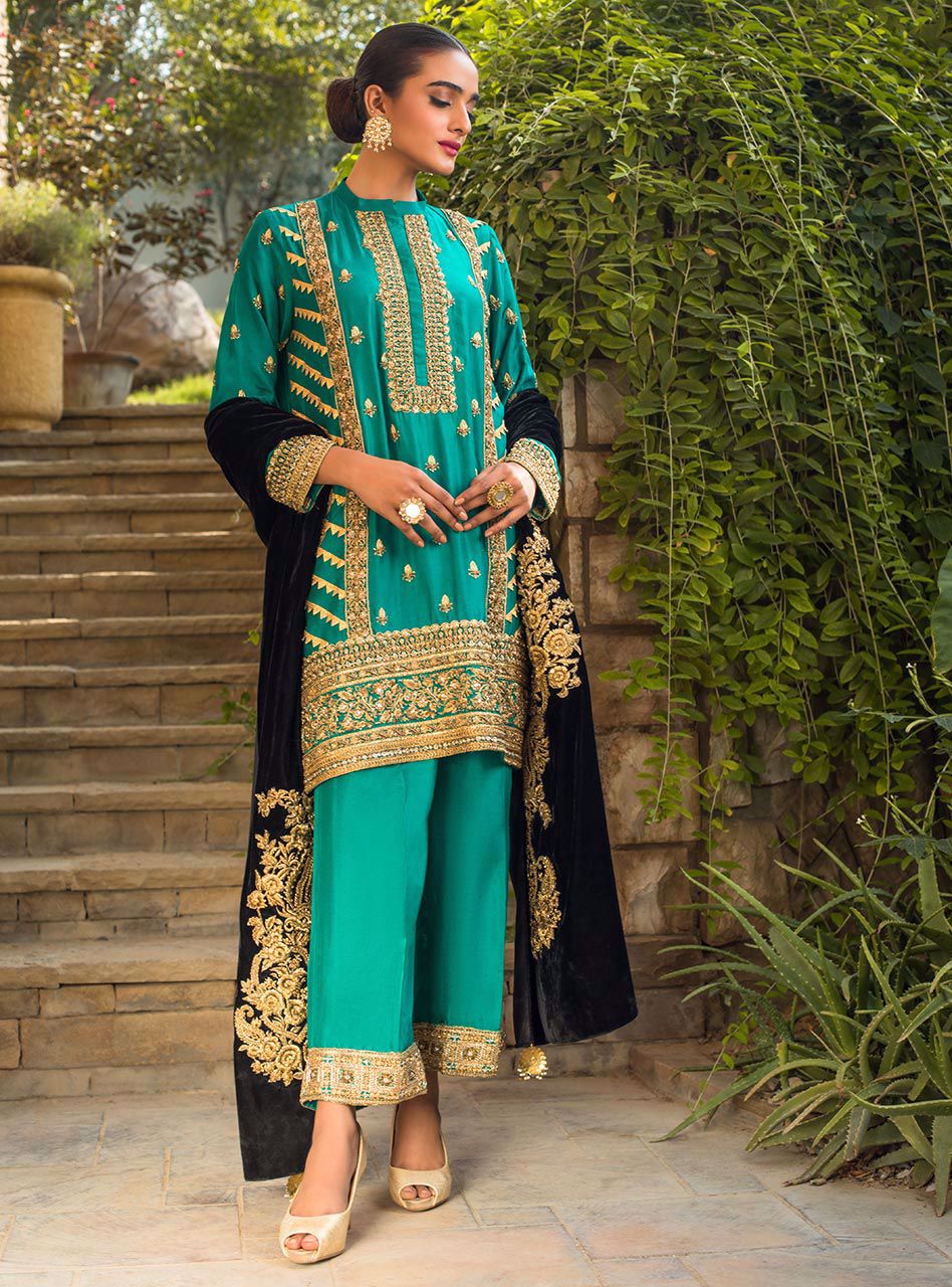 Zainab Chottani | Semi Formals | ANDALEEB