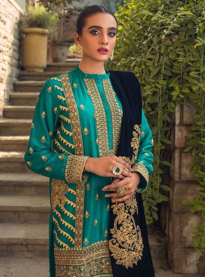 Zainab Chottani | Semi Formals | ANDALEEB