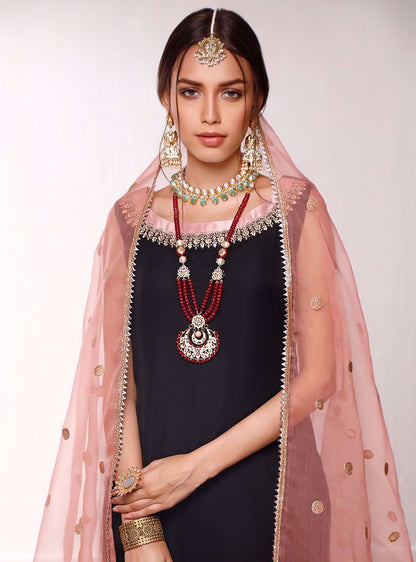 Zainab Chottani | Semi Formals | NAYAB