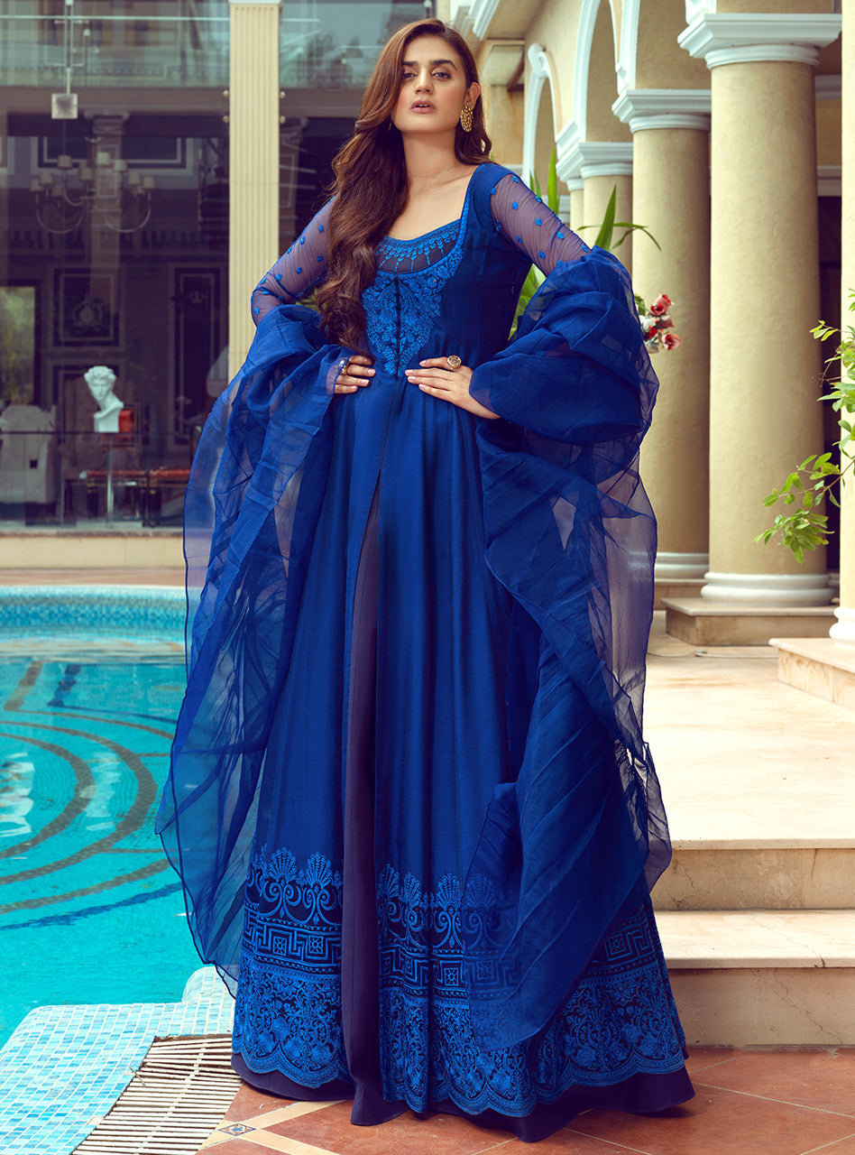 Zainab Chottani | Luxury Pret | ROYALLY AZZURE