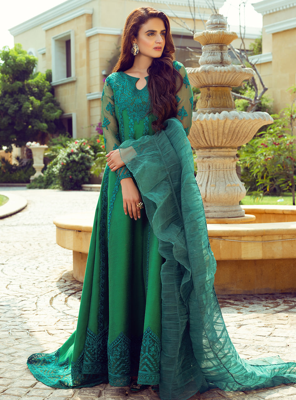 Zainab Chottani | Semi Formals | JADE ORCHID