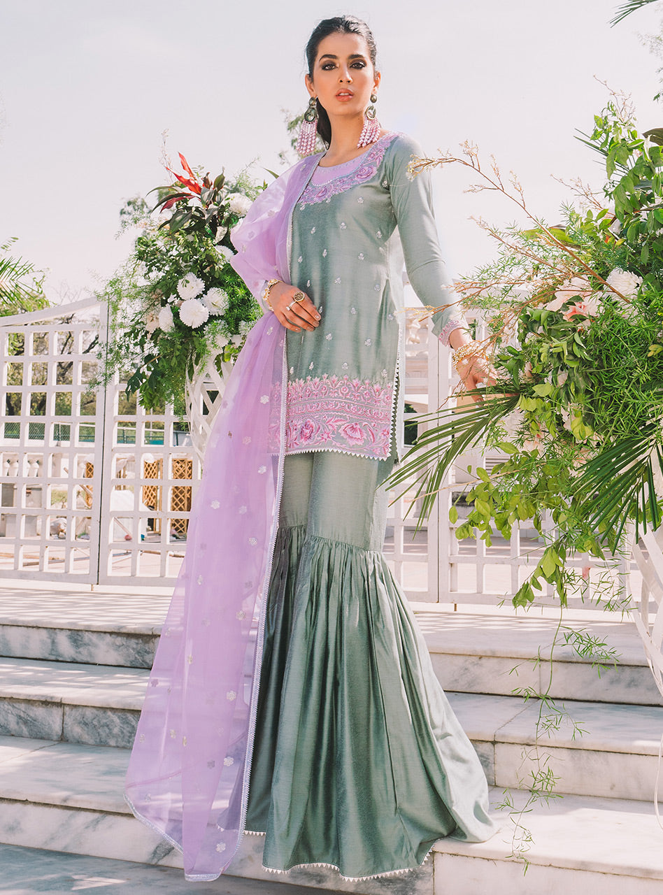 Zainab Chottani | Semi Formals | MINTY AMETHYST