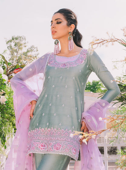 Zainab Chottani | Semi Formals | MINTY AMETHYST