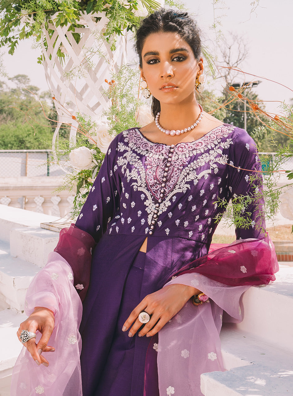 Zainab Chottani | Semi Formals | POWERFUL PURPLE
