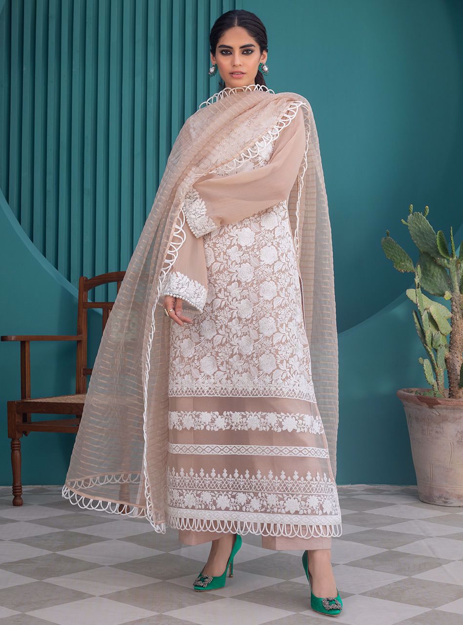 Zainab Chottani | Casual Pret | CARAMEL CLASSIC
