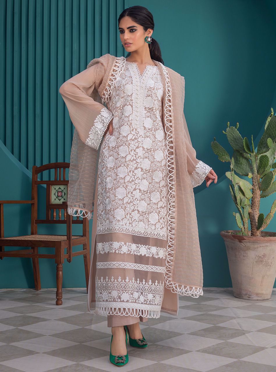 Zainab Chottani | Casual Pret | CARAMEL CLASSIC