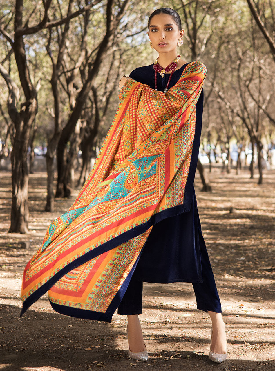 Zainab Chottani | Casual Pret | MELINA