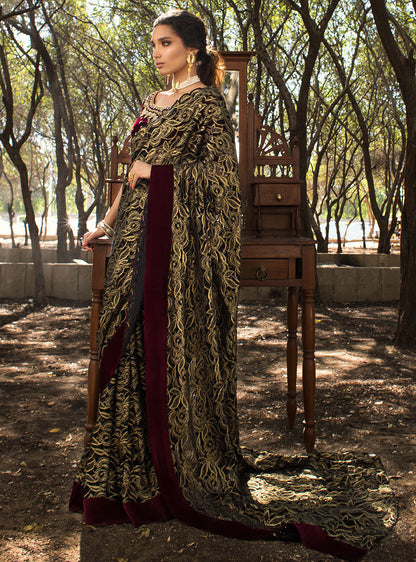 Zainab Chottani | Semi Formals | ELENAA