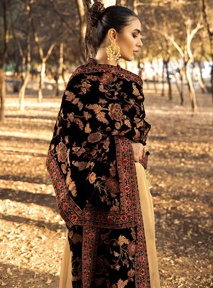 Zainab Chottani | Luxury Pret | MEHMAL-BLACK