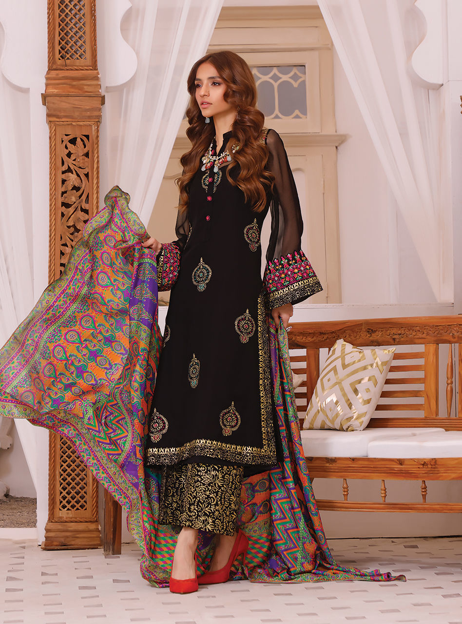 Zainab Chottani | Luxury Pret | CHARCOAL BLISS