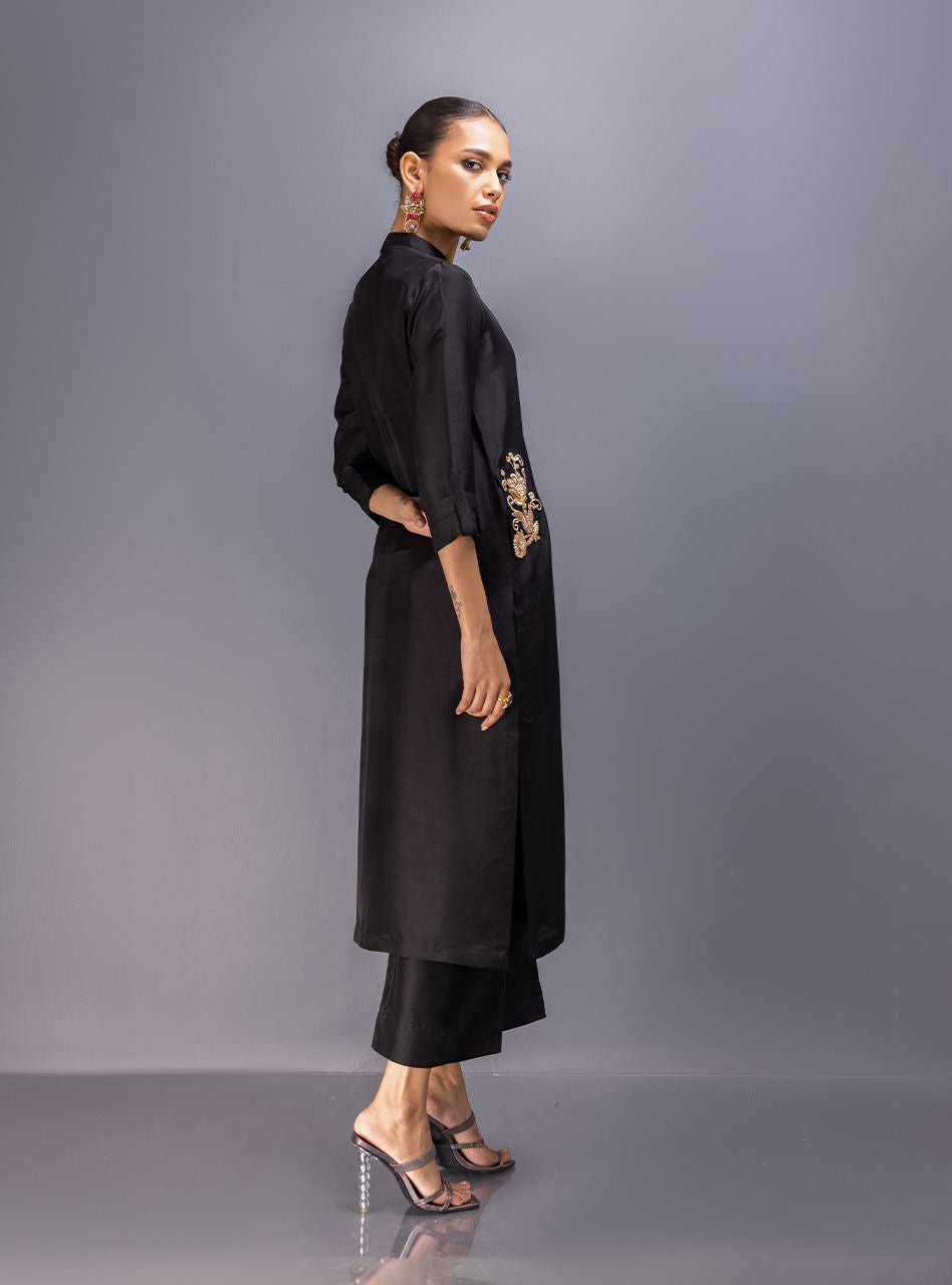 Zainab Chottani | Luxury Pret | EBONY FROST