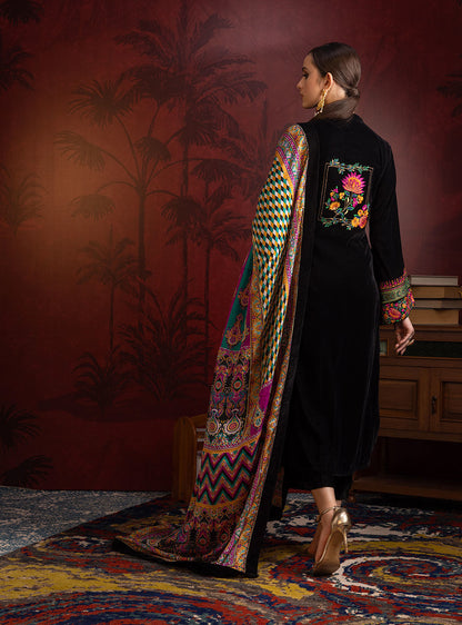 Zainab Chottani | Luxury Pret | ELYANA