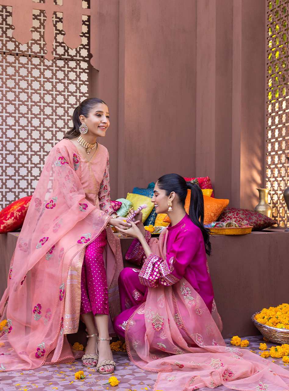 Zainab Chottani | Luxury Pret | MEHNAZ - D 62