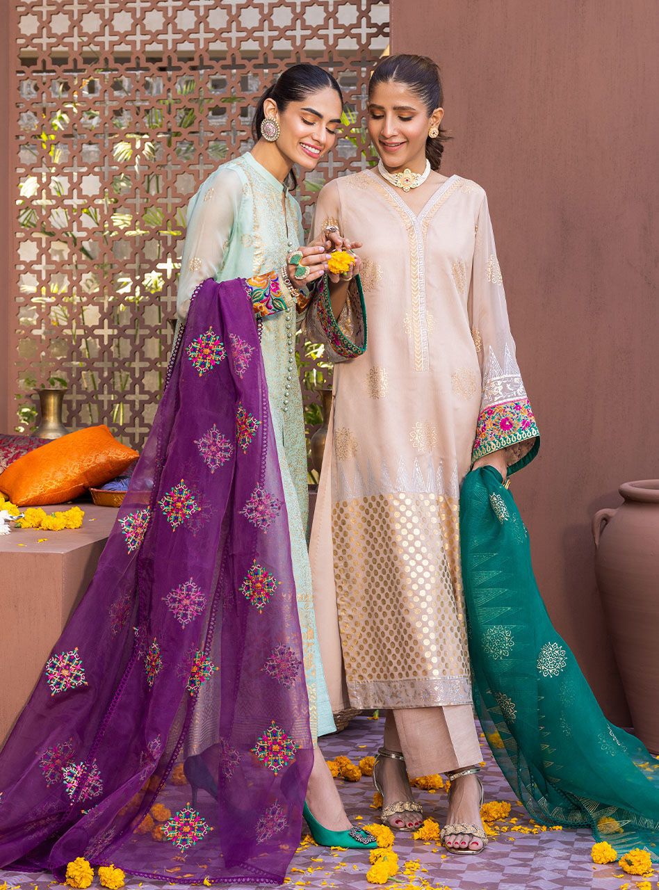 Zainab Chottani | Luxury Pret | SELINA