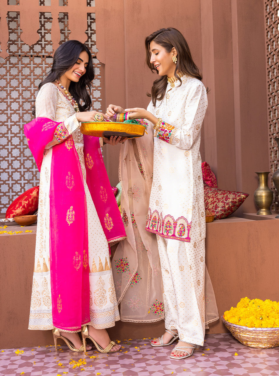 Zainab Chottani | Luxury Pret | SOFEEYA