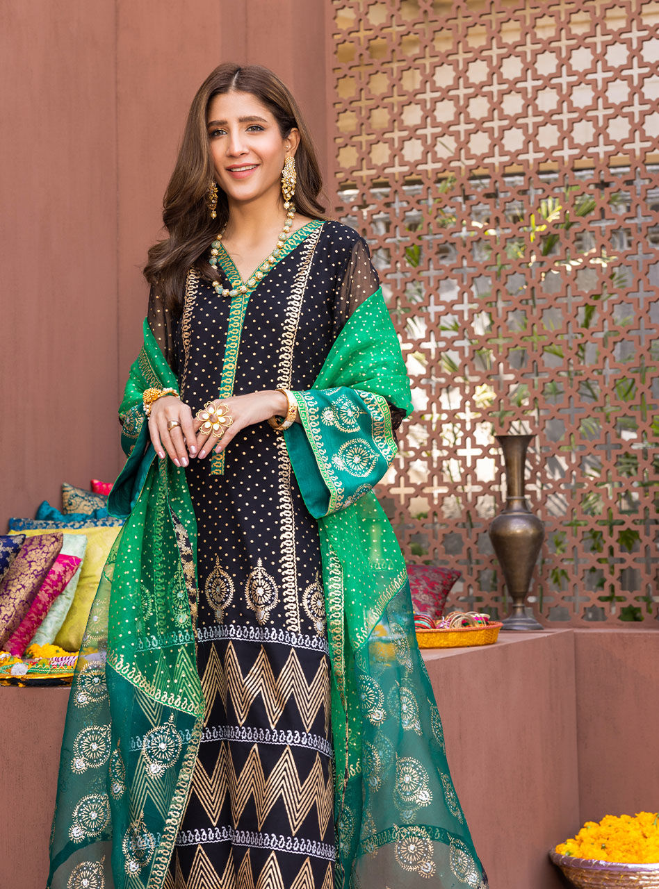 Zainab Chottani | Luxury Pret | SAHAR