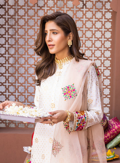 Zainab Chottani | Luxury Pret | PARISA