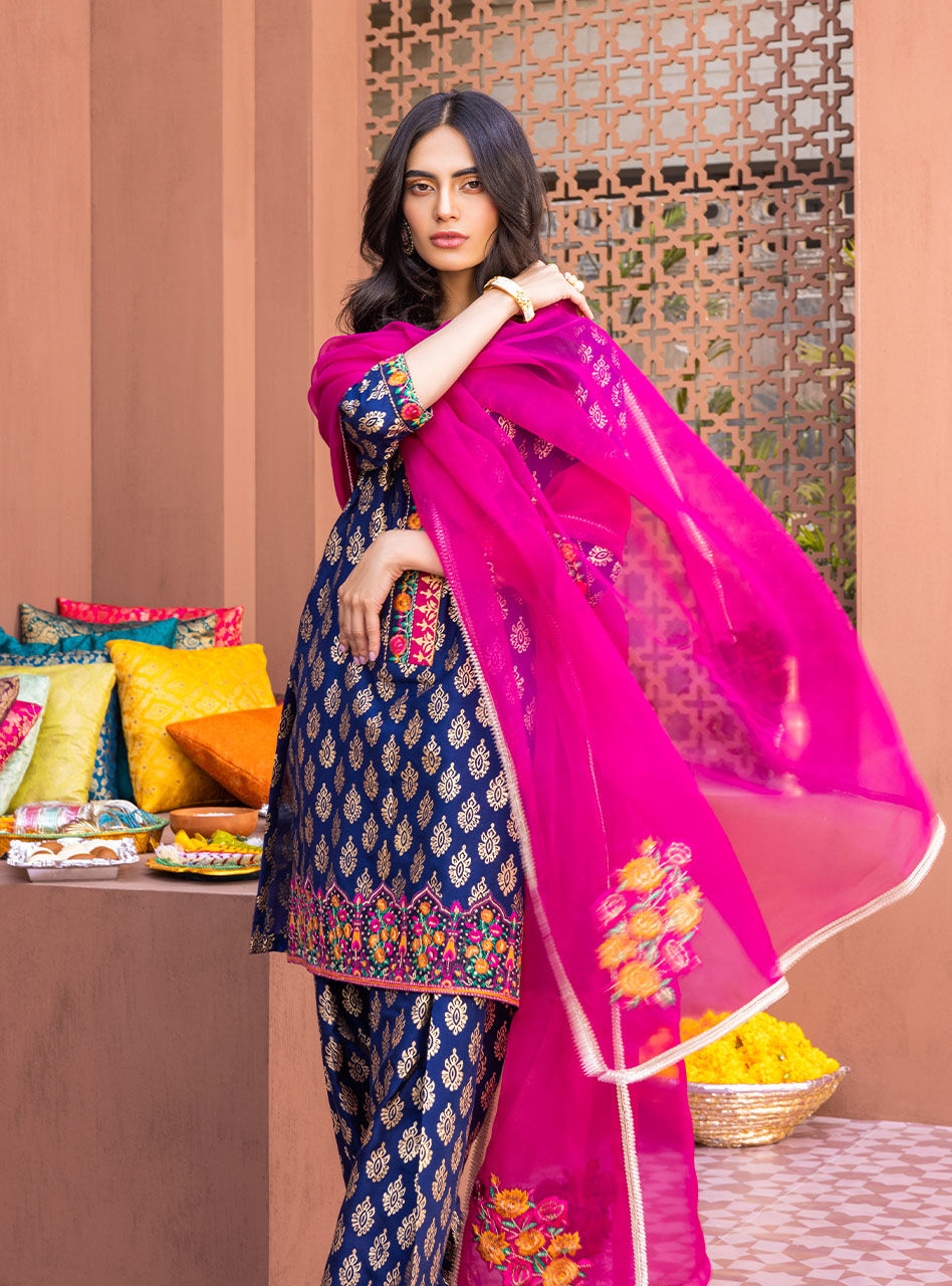 Zainab Chottani | Luxury Pret | MEHR