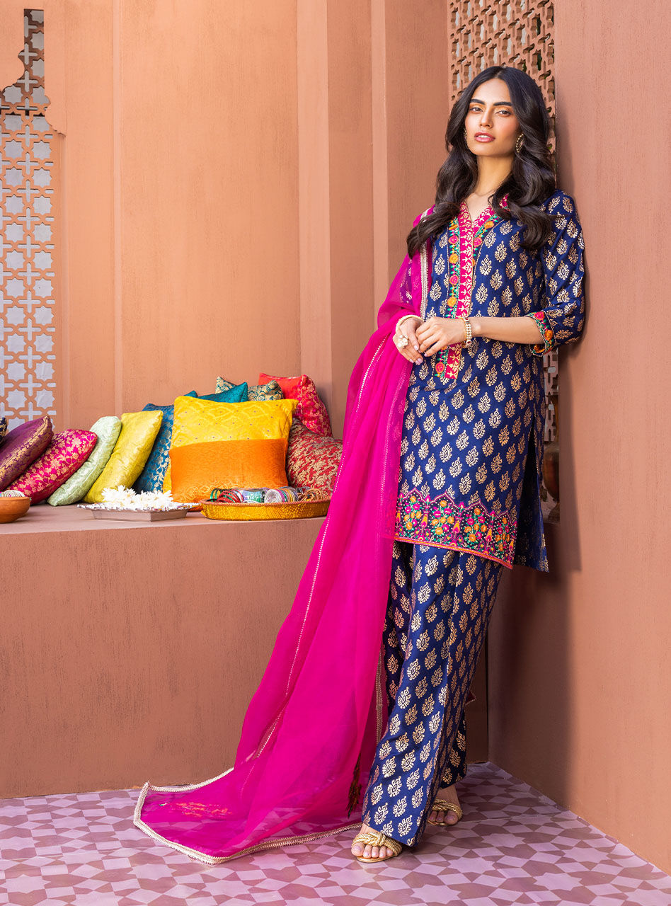 Zainab Chottani | Luxury Pret | MEHR