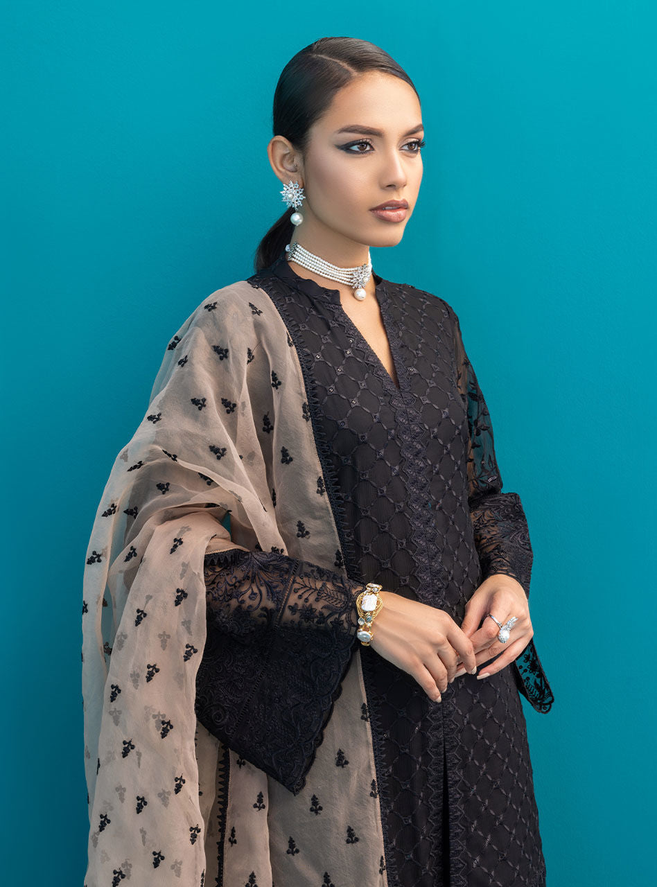 Zainab Chottani | Luxury Pret | EBONY GLAZE