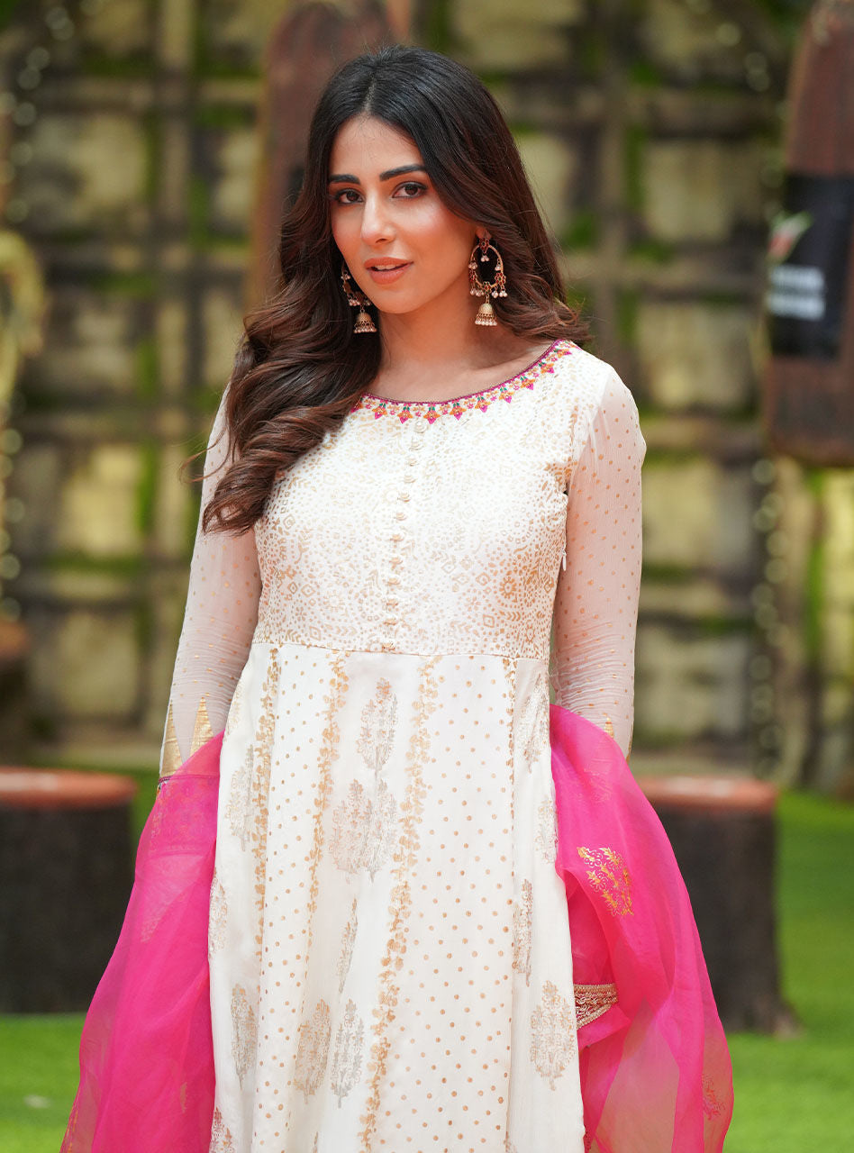 Zainab Chottani | Luxury Pret | SOFEEYA