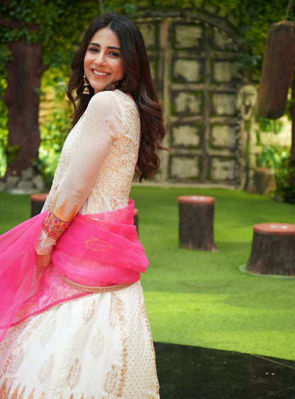 Zainab Chottani | Luxury Pret | SOFEEYA