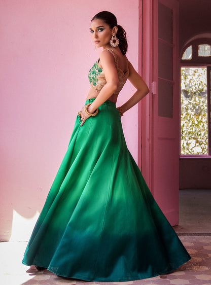 Zainab Chottani | Semi Formals | SIFOUNA - D 25