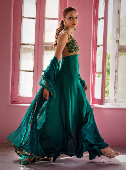 Zainab Chottani | Semi Formals | ABURN GLAZE