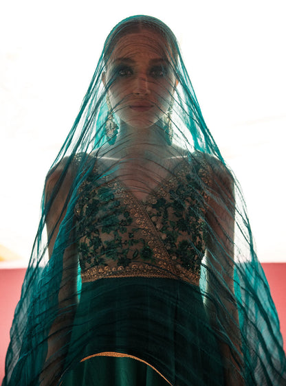 Zainab Chottani | Semi Formals | ABURN GLAZE