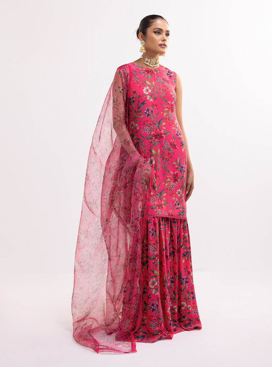 Zainab Chottani | Luxury Pret | EMAYA