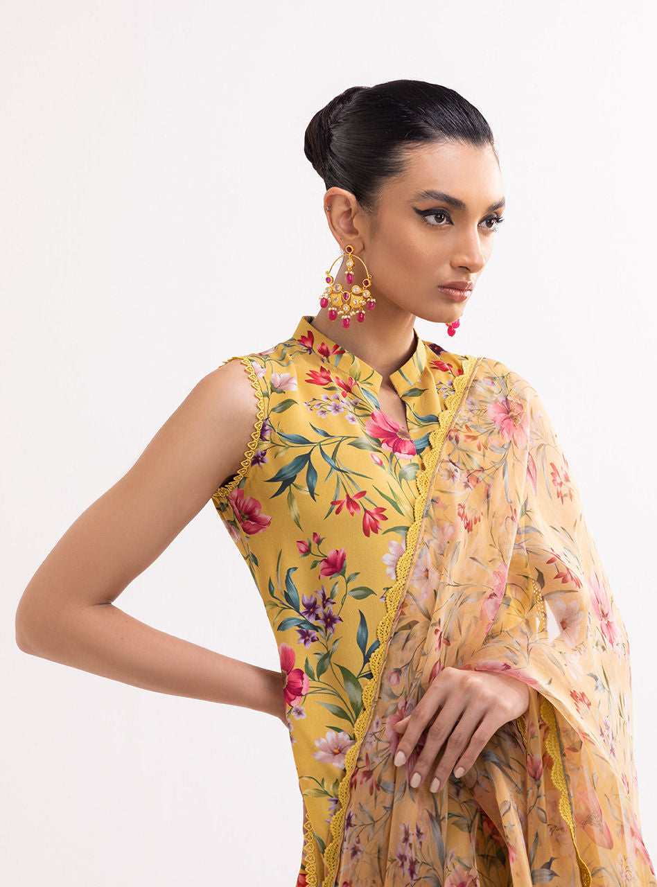 Zainab Chottani | Luxury Pret | NARGIS