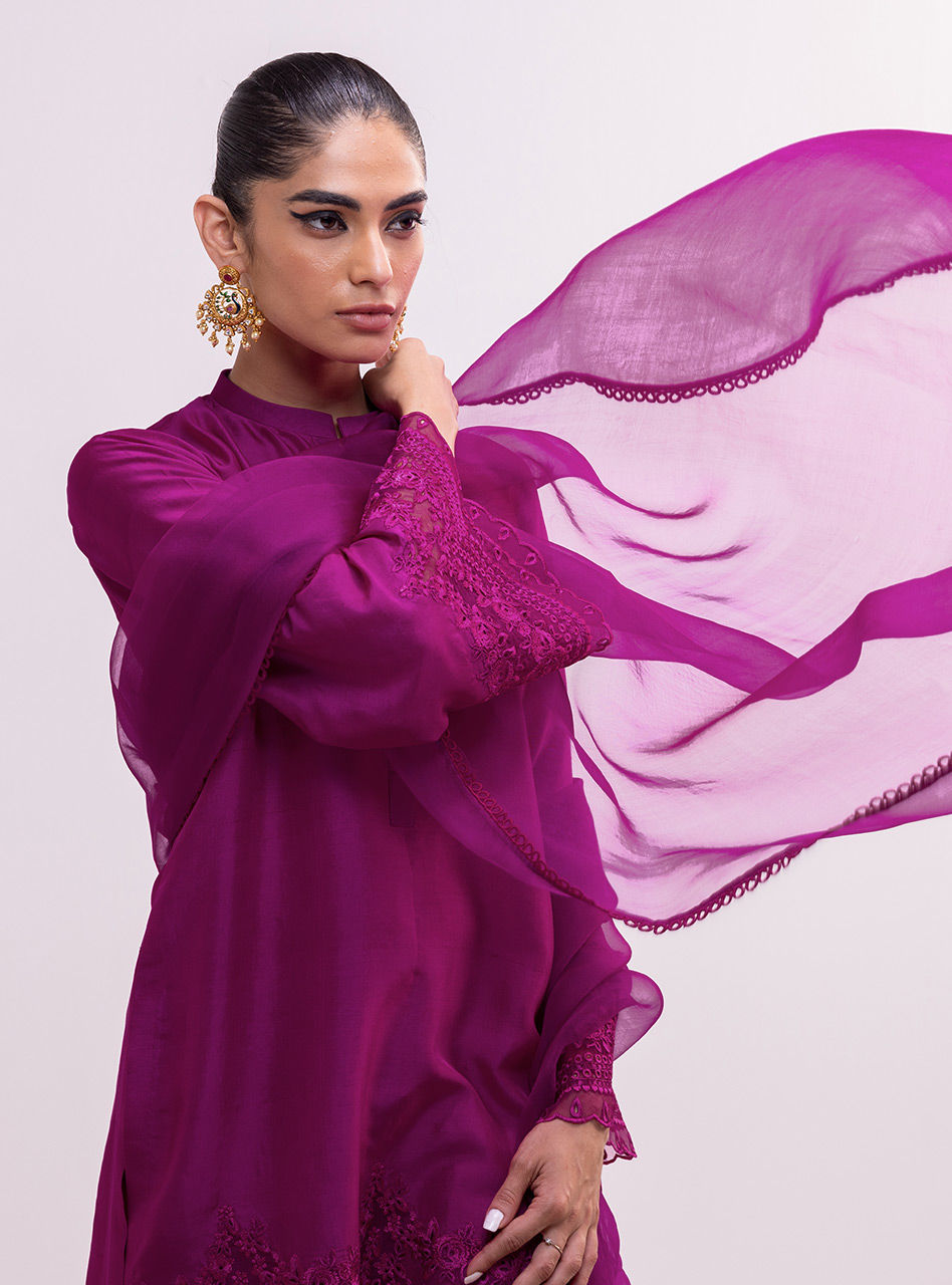 Zainab Chottani | Luxury Pret | ELARA