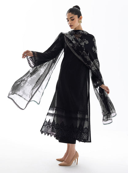 Zainab Chottani | Casual Pret | BLACK GLAZE