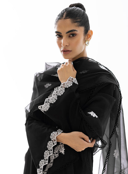 Zainab Chottani | Casual Pret | DARK SYMPHONY