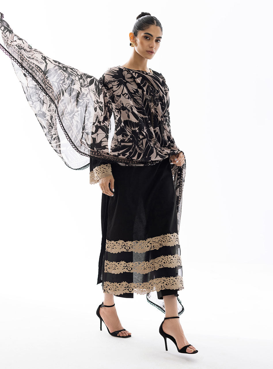 Zainab Chottani | Casual Pret | EBONY JASPER