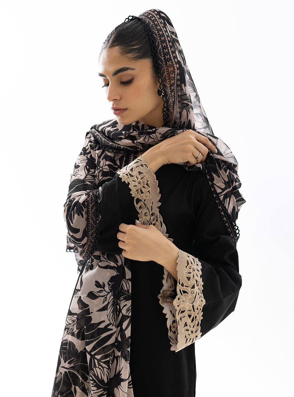 Zainab Chottani | Casual Pret | EBONY JASPER