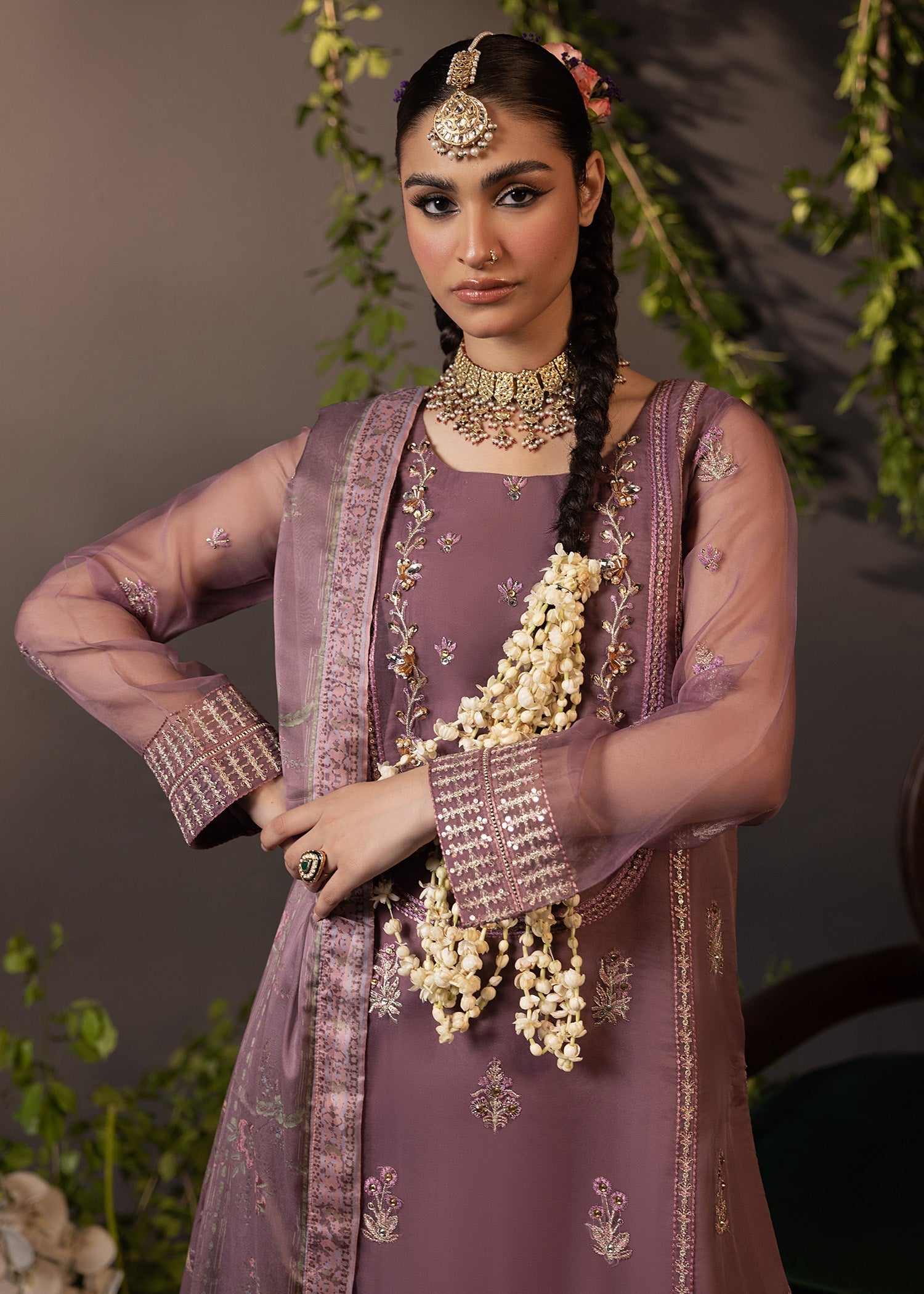Shurooq | Garden of Dream | Lily