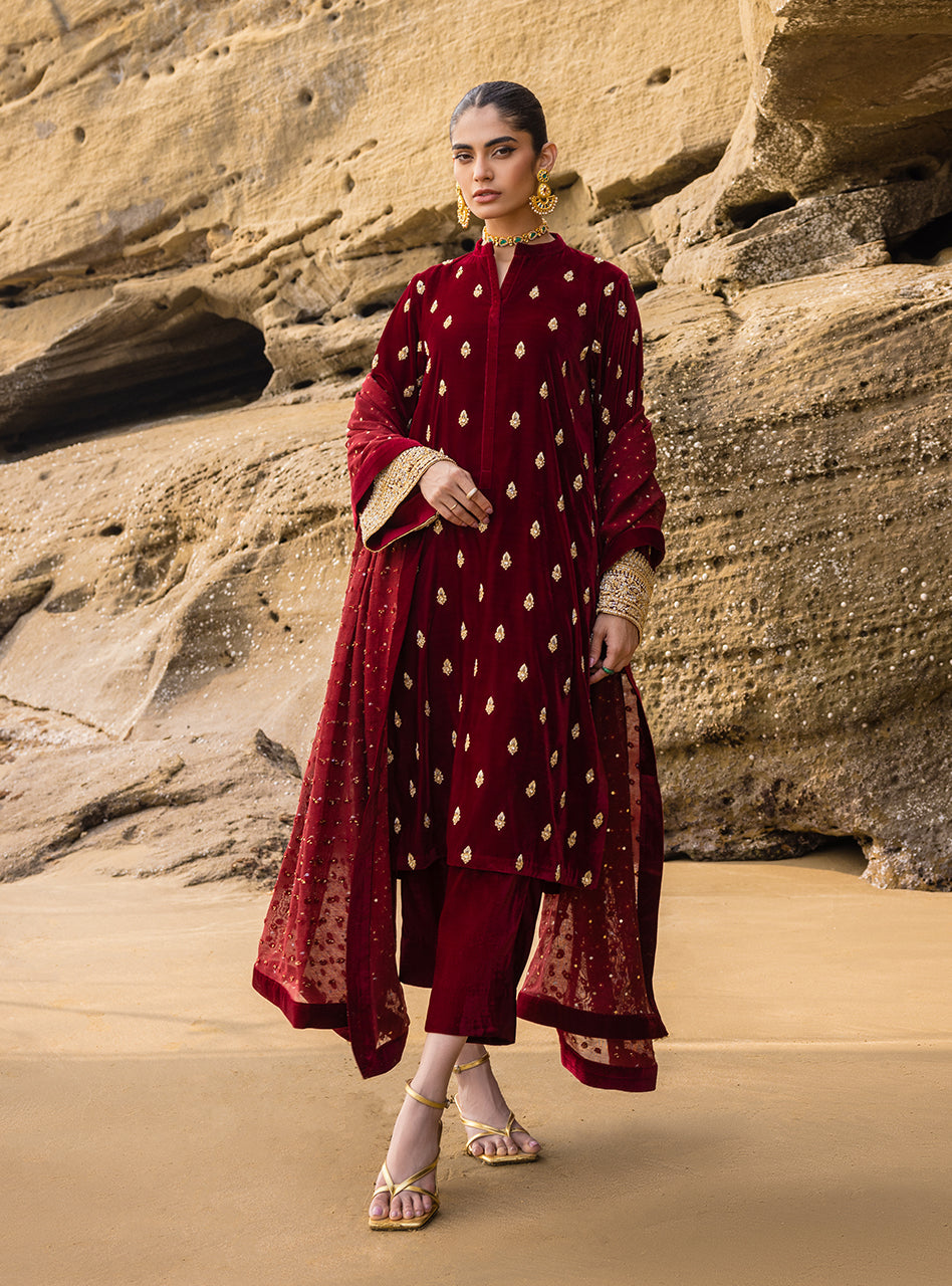 Zainab Chottani | Luxury Pret | ALMA