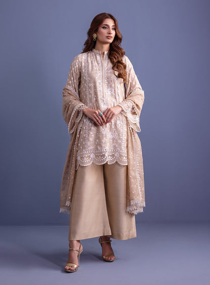 Zainab Chottani | Luxury Pret | RANIYA