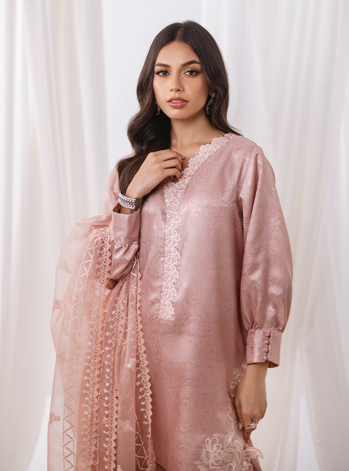 Zainab Chottani | Luxury Pret | ZOBI