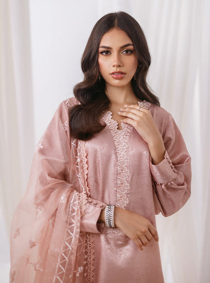 Zainab Chottani | Luxury Pret | ZOBI