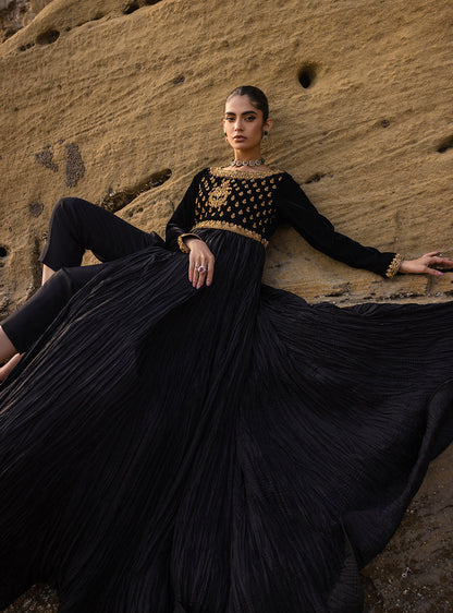 Zainab Chottani | Semi Formals | SAHARA